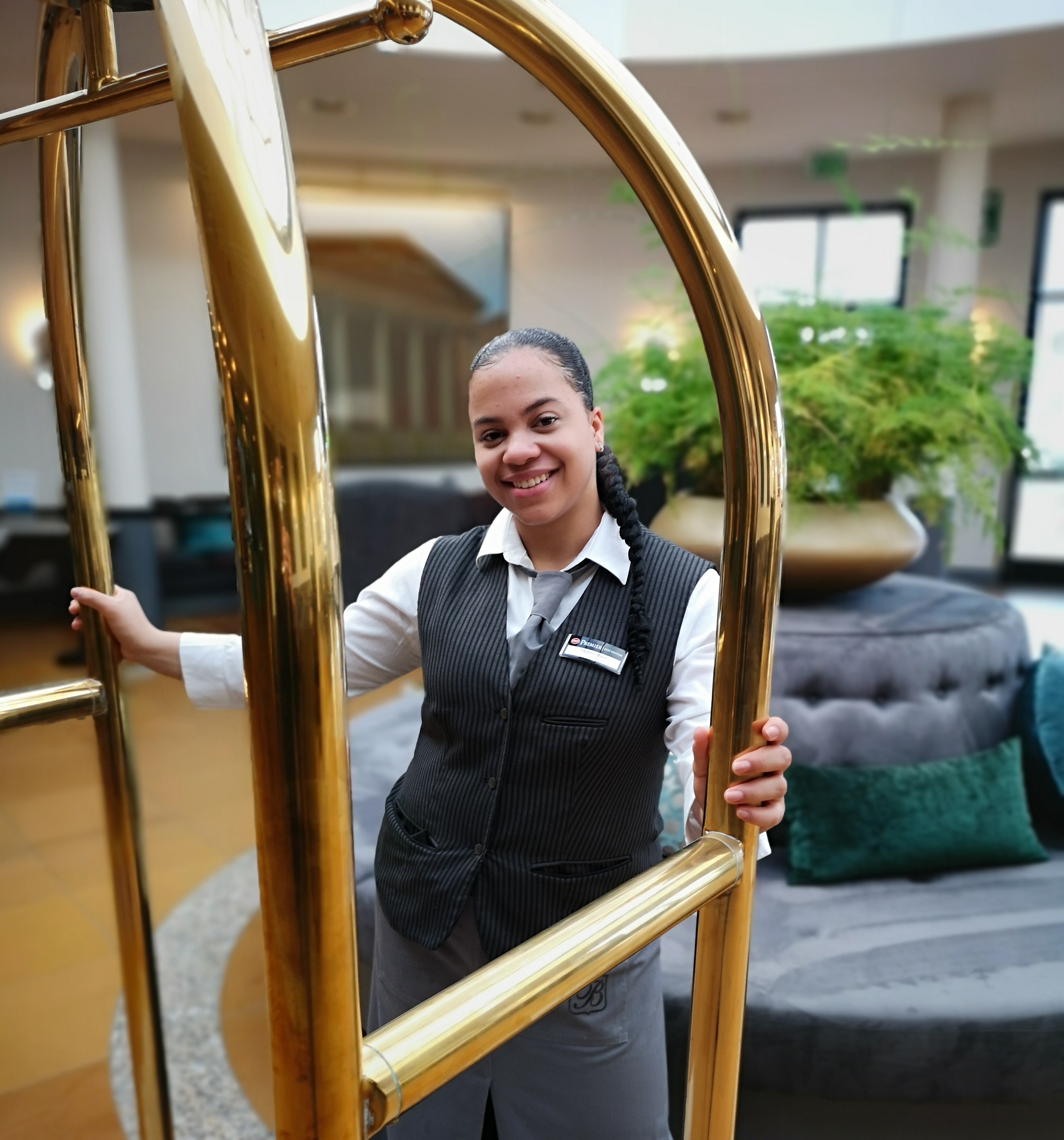 Auszubildende Hotelfachfrau Yvonne Auszubildende Hotelfachfrau Yvonne