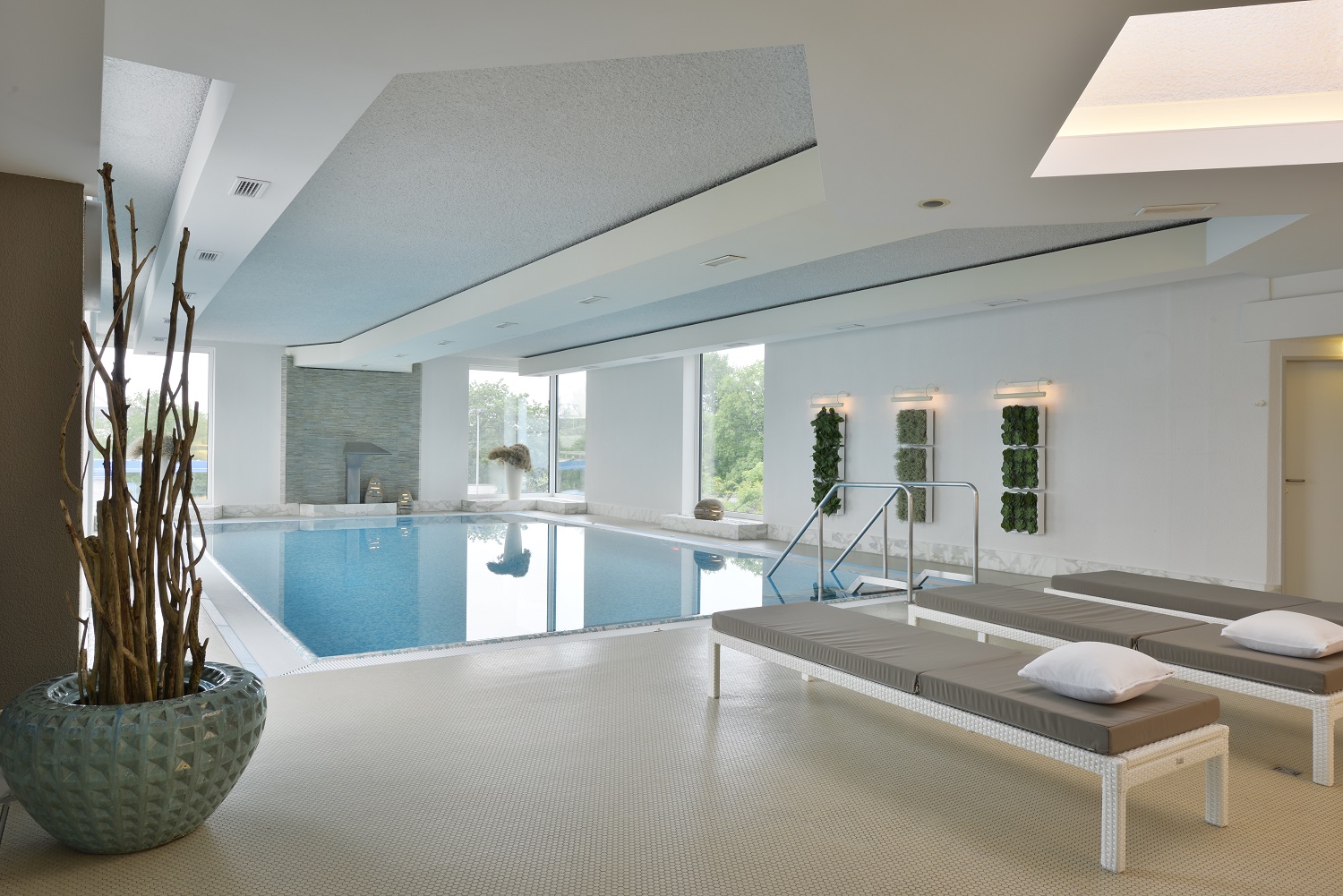Pool im Parkhotel Kronsberg
